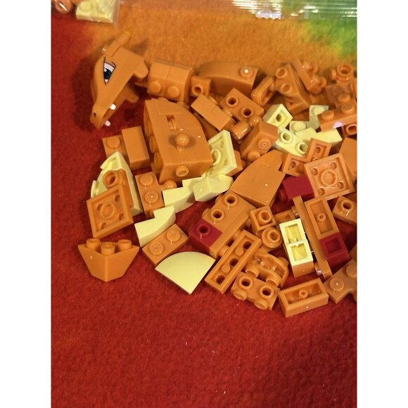 mega construx pokemon Charizard (extra‎ loose & Sealed Pieces) 90% Complete - Picture 6 of 7